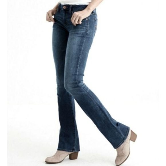 American Eagle Outfitters True Boot Cut Dark Wash Jeans 8 R Vintage Flare AEO - Picture 1 of 11